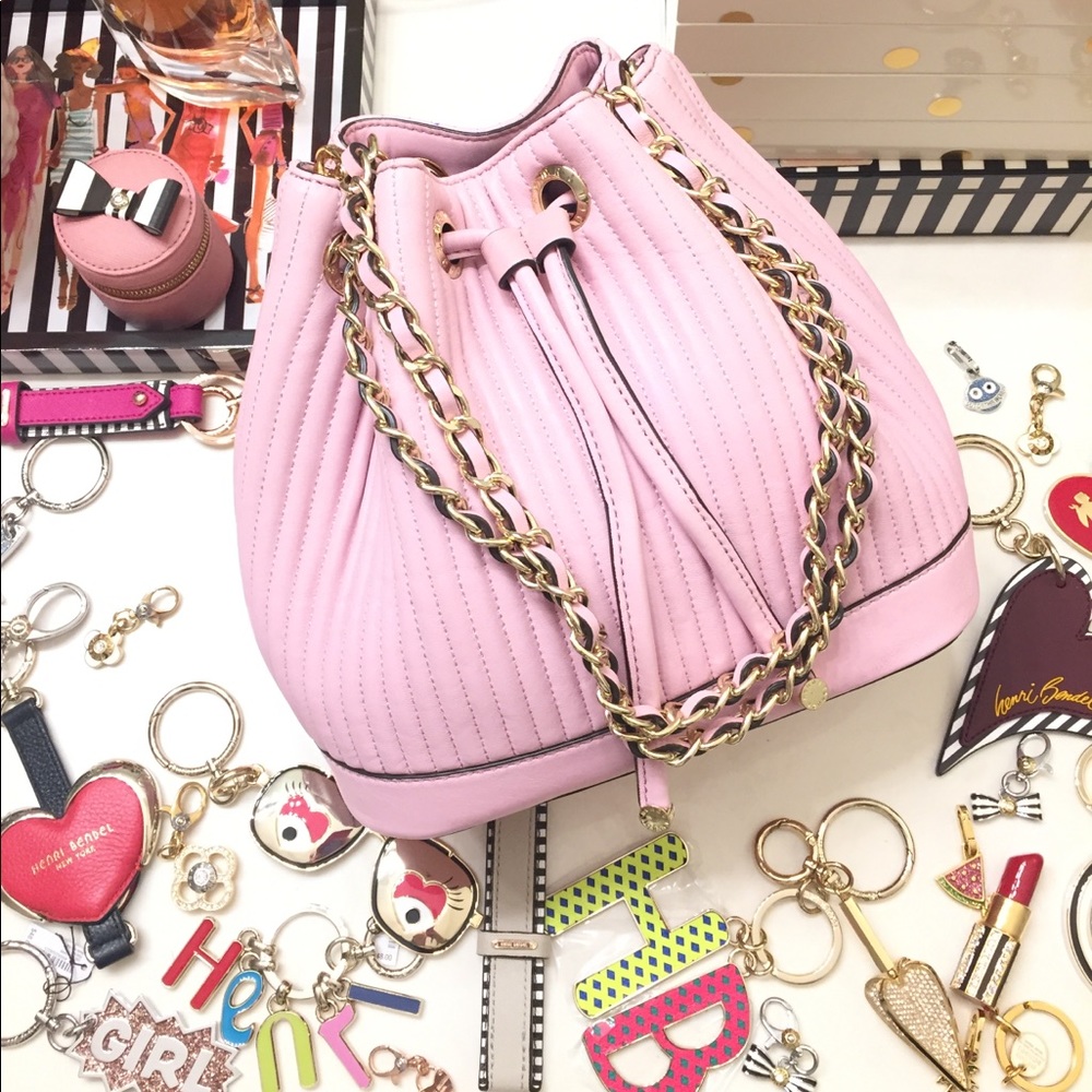 Henri Bendel 712 Bucket Bag